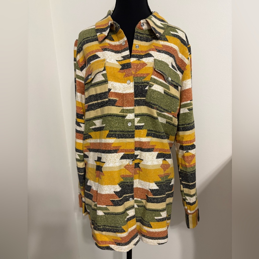 Canyon Retreat Aztec Shacket Women’s Large Southwestern Snap Front Shirt Jacket